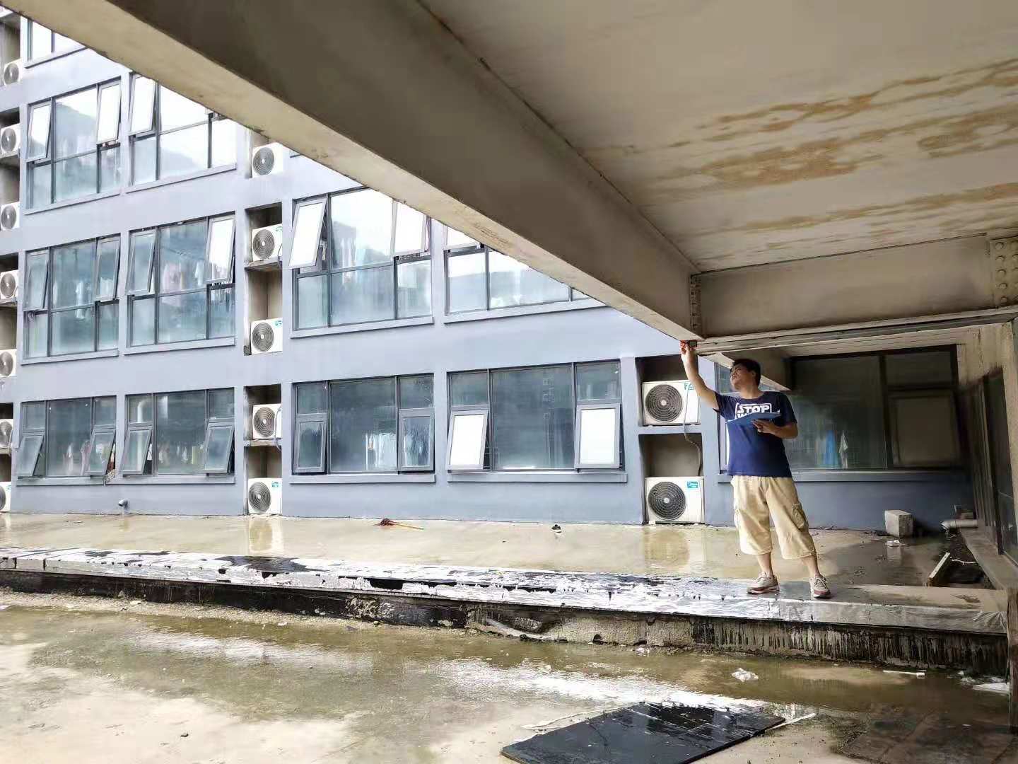 1540645549853776.jpg 297841542839962675.jpg