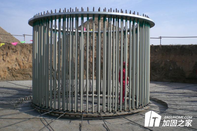 鋼結構建筑基礎地腳螺栓位置及垂直度偏差過大有什么危害