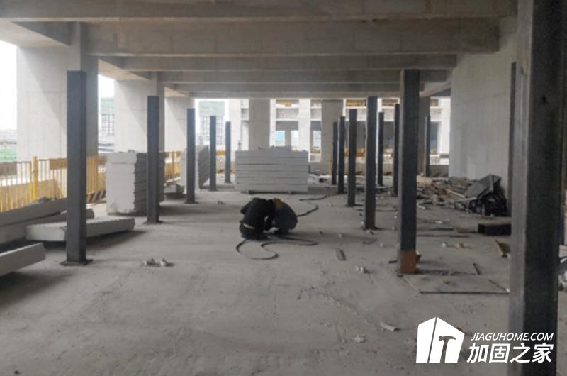 應有所差異加固工程項目和新創建工程項目